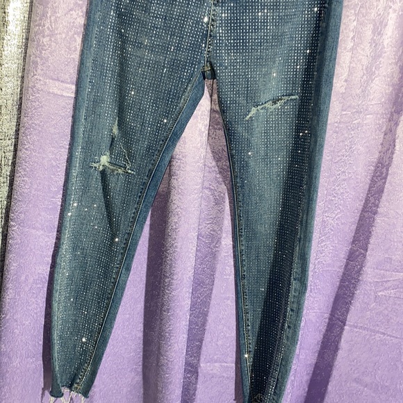 Stylish Bling Pants - Picture 3 of 10